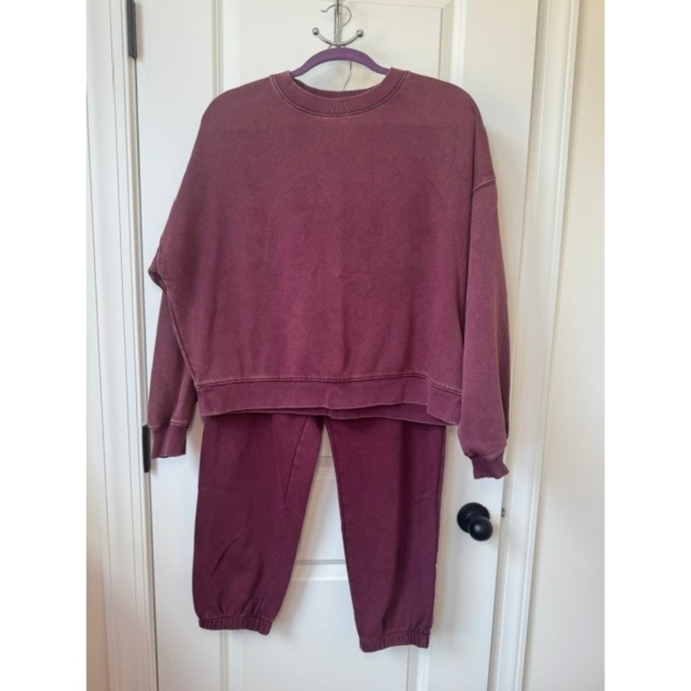 Gap Womens Burgundy Fleece Sweatshirt and Joggers 2 Piece Lounge Set M